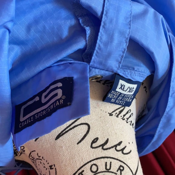 XL North Carolina light weight wind breaker - Picture 4 of 5